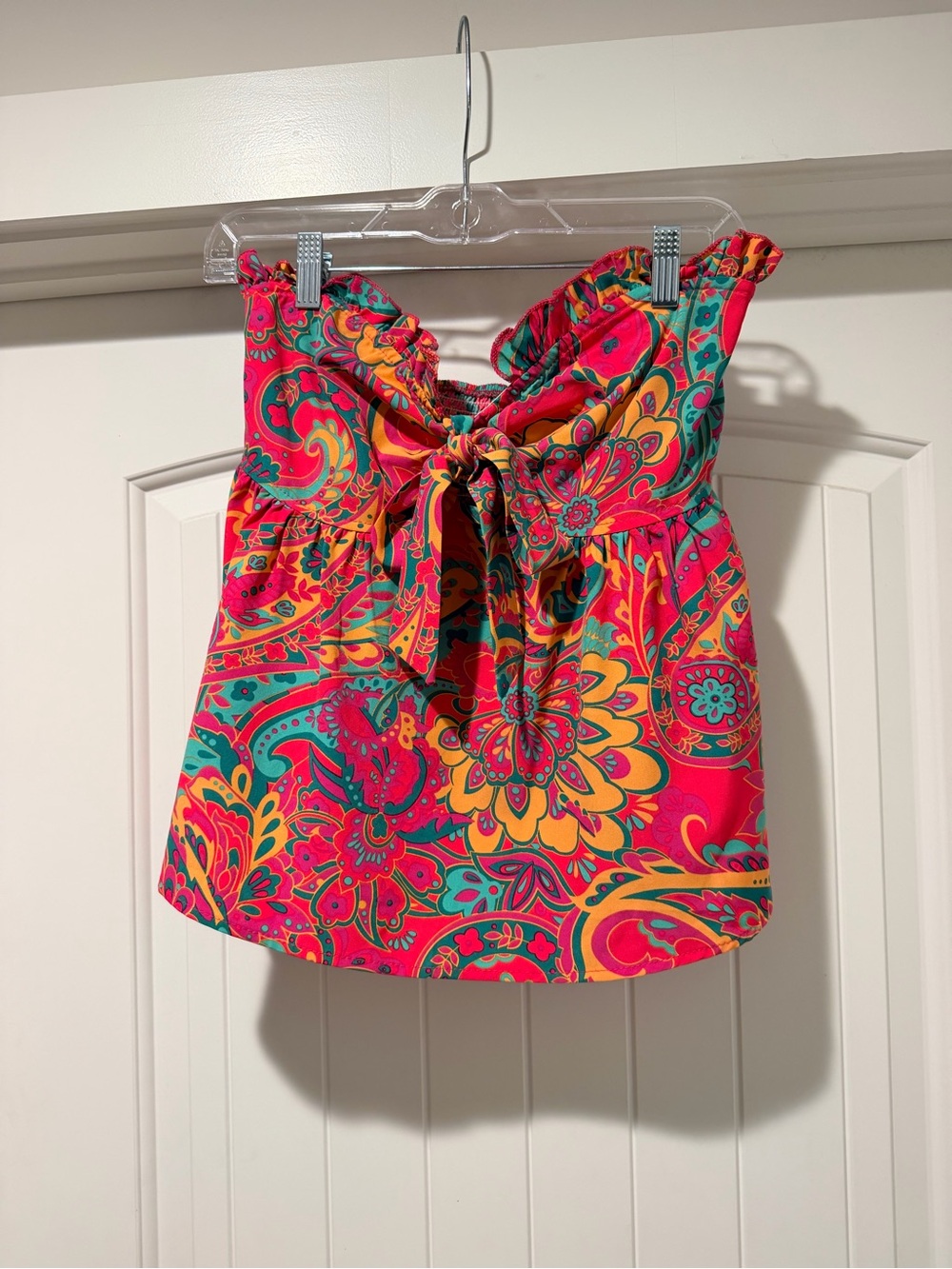 SHEIN Pink Teal Paisley Strapless Top